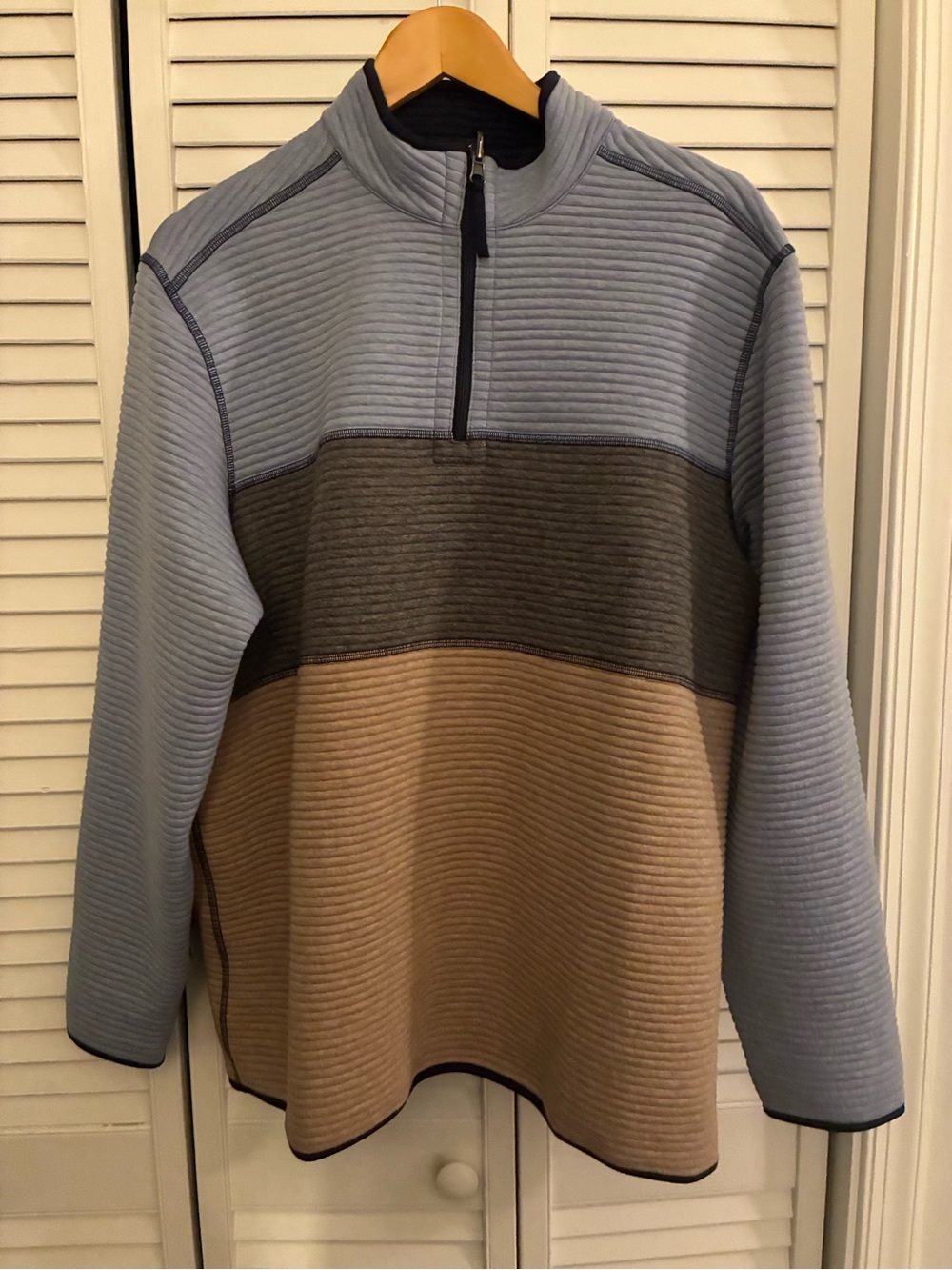 Johnston & Murphy Reversible Sweater Size L